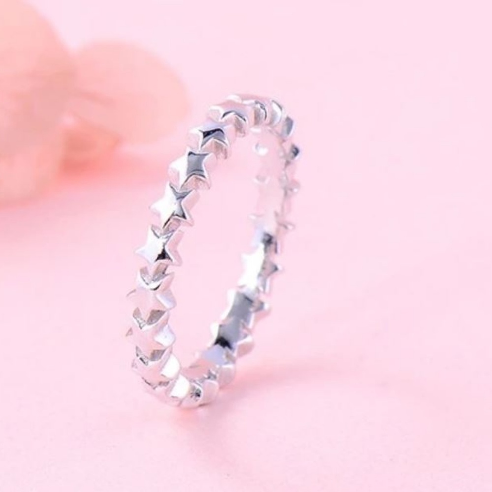 LAST ONE! 925 Sterling Star Eternity Stacking Ring - Picture 2 of 6